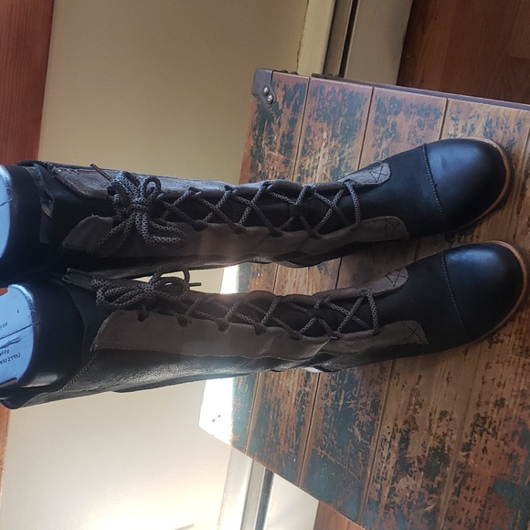 Sorel CATE THE GREAT WEDGE - WOMEN'S Boots Black & Gray Leather Knee High SZ 9 - Picture 4 of 7